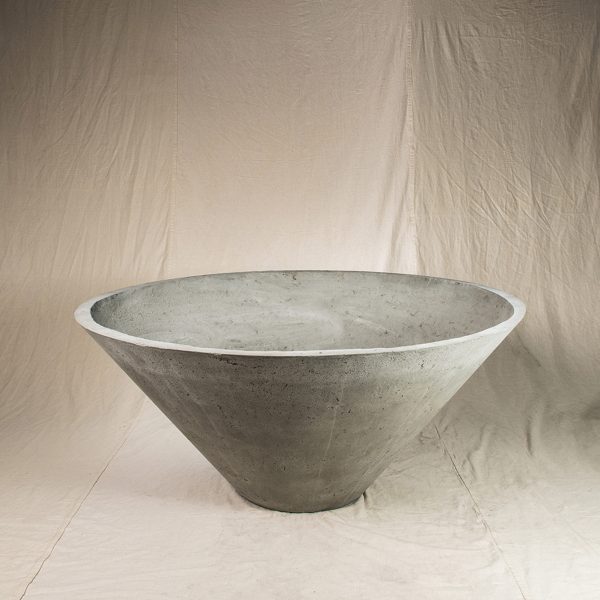 Ben_Nettles_Modern_Concrete_Design_wok_fire_pit